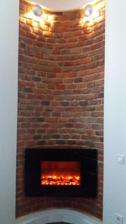 Apartment With Fireplace Lvov Exteriér fotografie